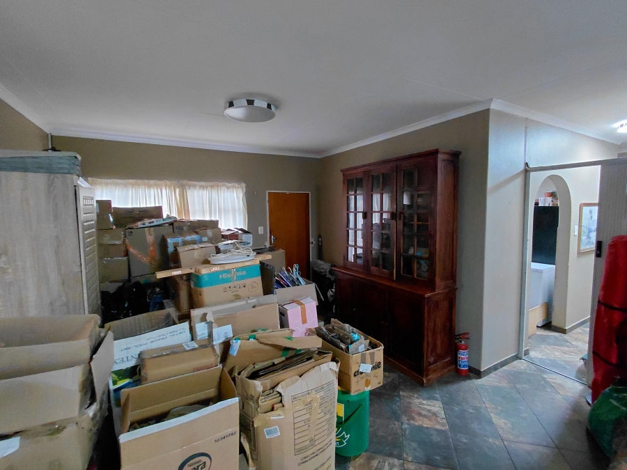 To Let 2 Bedroom Property for Rent in Doringkruin North West